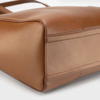 (NEW) ITALIAN ZIP TOTE