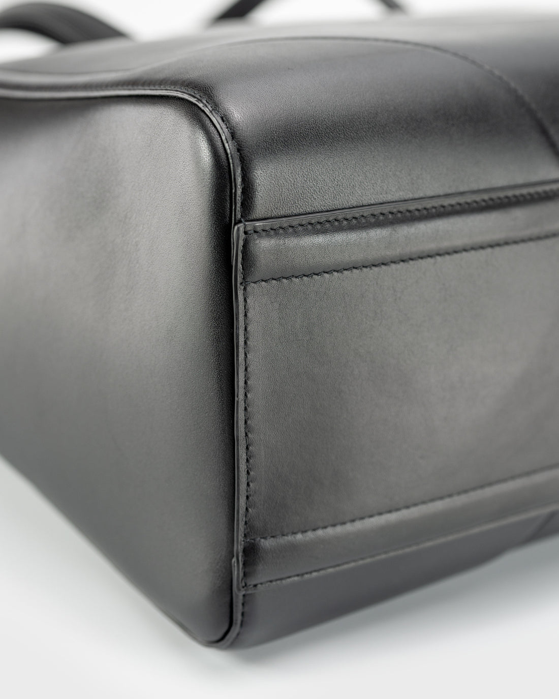 (NEW) ITALIAN ZIP TOTE