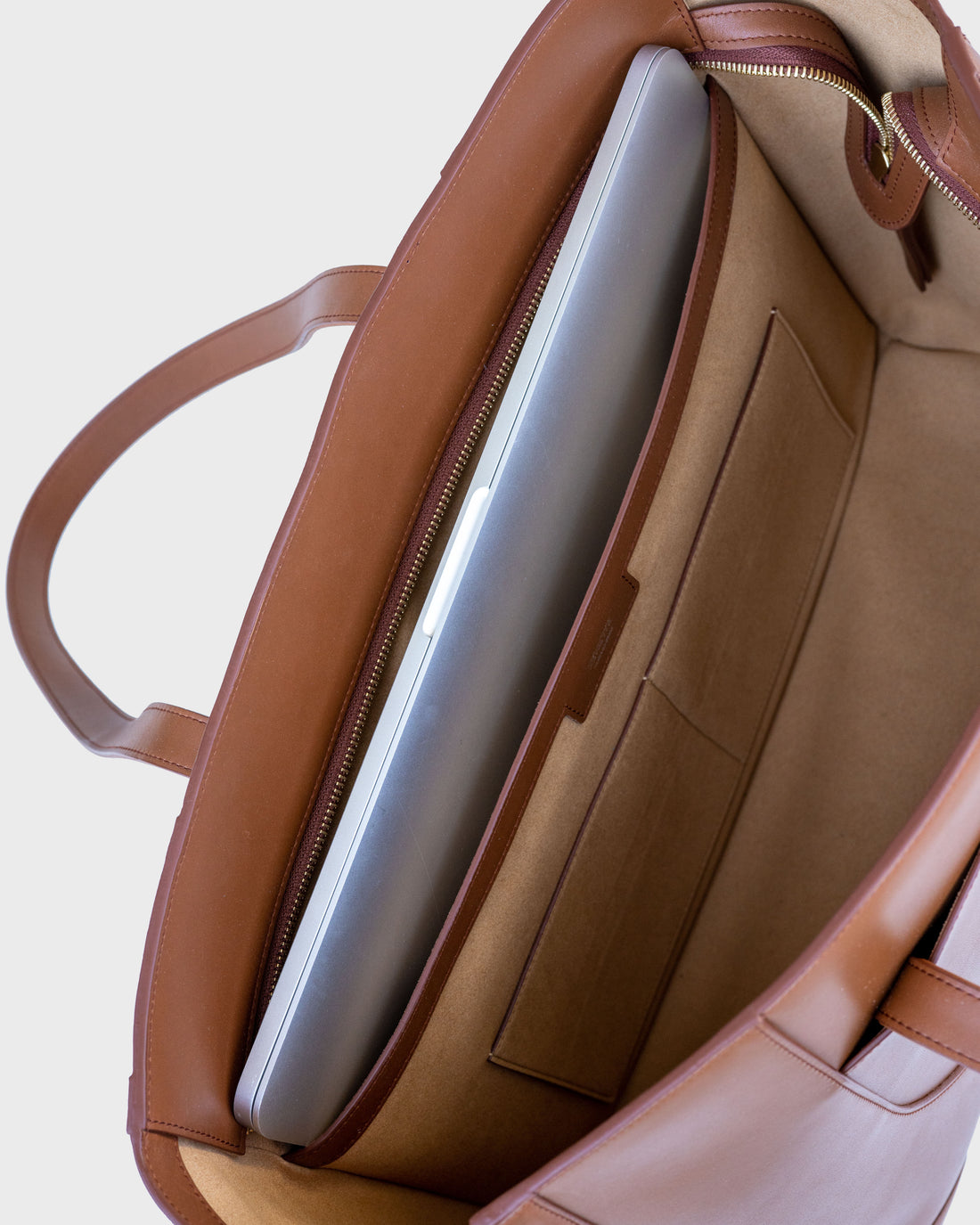 (NEW) ITALIAN ZIP TOTE